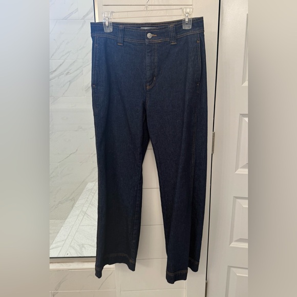 LOFT Petite High Rise Wide Leg Jeans in Dark Rinse Wash, size 27/4P - Picture 4 of 8